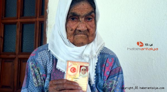 Kız kardeşlerin biri 119, diğeri 101 yaşında