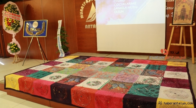 Korona kilimi otistik çocuklar için satışa çıktı