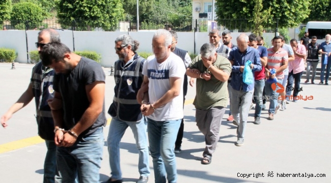 Mafya devreye girdi,