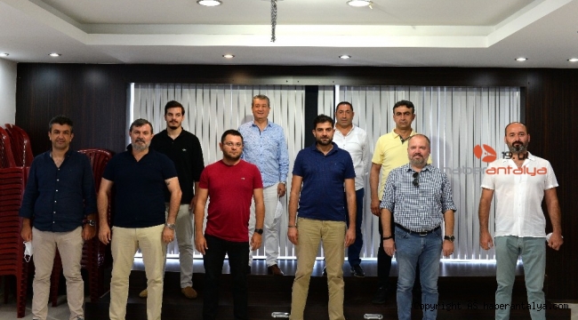 Muratpaşaspor'da görev dağılımı yaptı