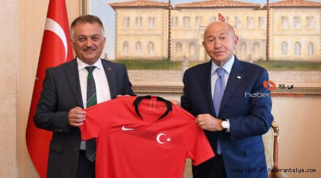 Nihat Özdemir, Antalya'da ziyaretlerde bulundu