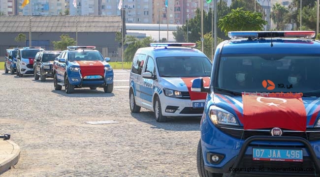 Polislerden 15 Temmuz konvoyu