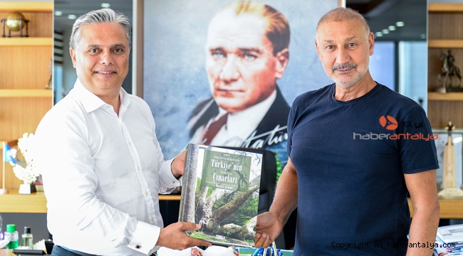 Yazar Aydemir, Başkan Uysal'ı ziyaret etti