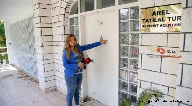 Yüzlerce kişiyi dolandırıp kaçtılar !