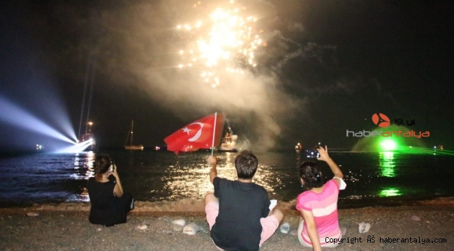 Antalya'da karada, denizde ve havada 30 Ağustos Zafer Bayramı coşkusu