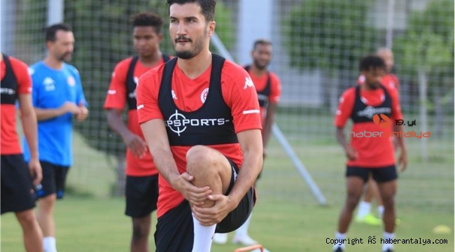 Antalyaspor yeni transferleriyle hazırlıklarını sürdürüyor