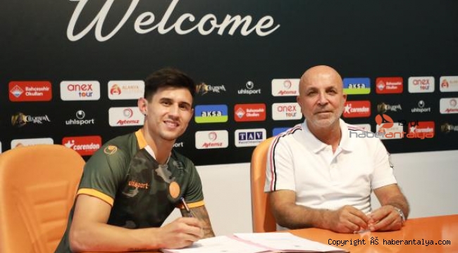 Aytemiz Alanyaspor'dan forvete takviye