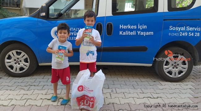 Halk Süt’ün ilçelerde dağıtımı sürüyor