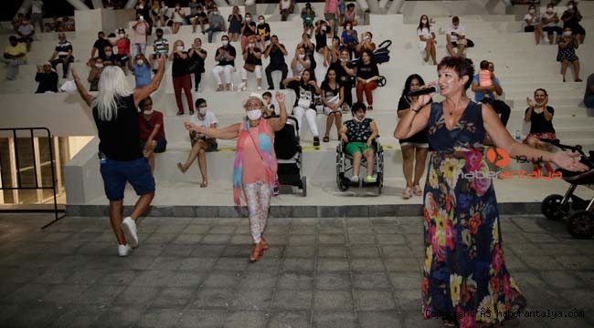 Karaalioğlu Kent Yaşam Parkında ilk konser
