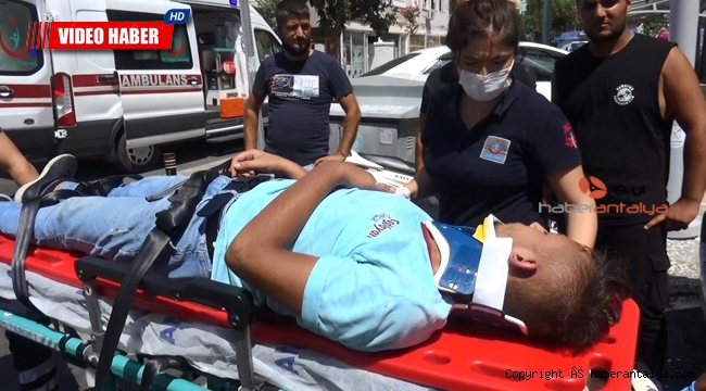 Kaskı, aynaya taktı, ağır yaralandı !