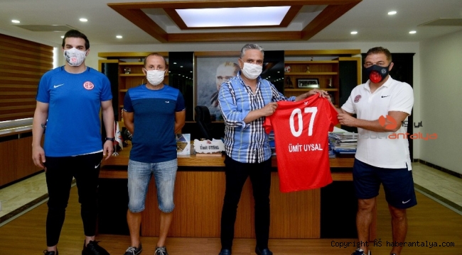 Muratpaşa Belediyesi ve Antalyaspor arasında protokol imzalandı !