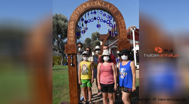 Müzeye anı fotoğrafı köşesi
