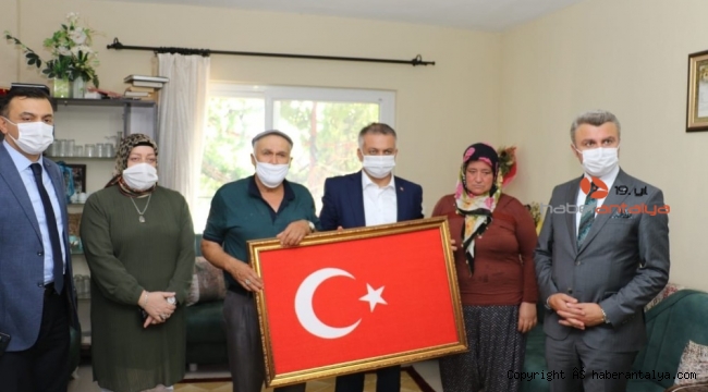 Vali Yazıcı: '' Antalya'nın her köşesi güzel ama...''