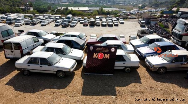 32 otomobili çaldılar. Yakayı ele verdiler !