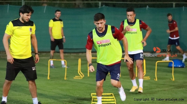 Alanyaspor, zirve yarışındaki rakibi Hatayspor'u ağırlayacak