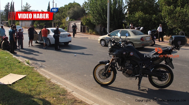 Antalya’da otomobil ile yunus timleri çarpıştı