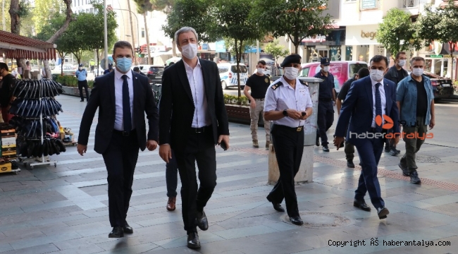 Antalya'da ev karantinasına uymayan 15 kişi yurtlara yerleştirildi !