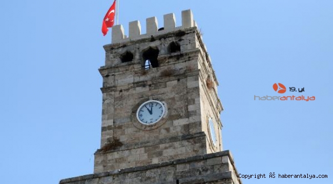 Antalya'nın simgesi Saat Kulesi'ne kubbe geliyor
