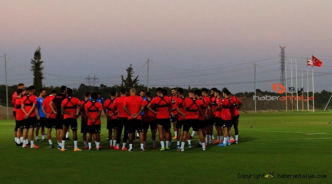Antalyaspor, Beşiktaş'a nasıl hazırlanıyor ?