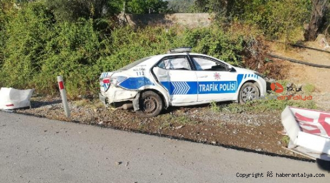 Bu sefer de trafik polisi kaza yaptı