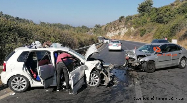 Feci kaza. 2 araç aynı aileden 4 kişi