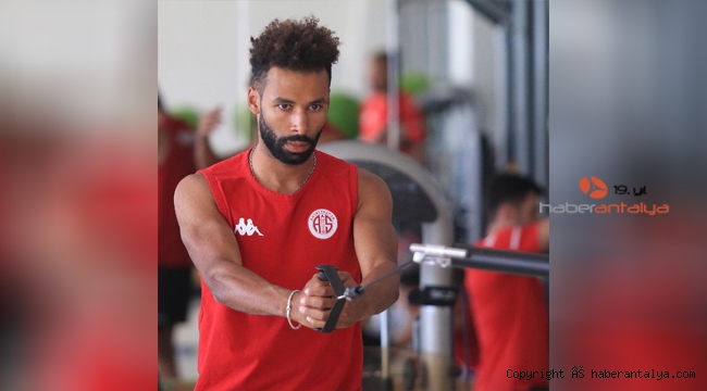 Flaş transfer ! Nazım Sangare Beşiktaş'a 