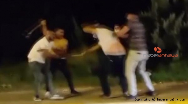 Havalimanında sopalı yumruklu yol kavgası !