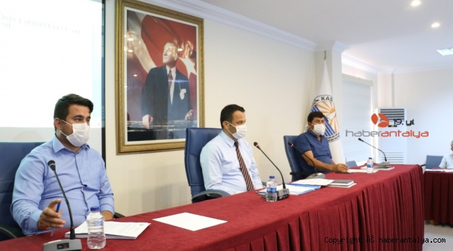 Kaş Belediye Başkanı Ulutaş'tan pandemi açıklaması
