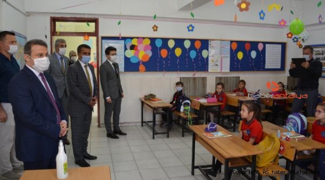 Kaymakam Çimşit okul ziyaretinde