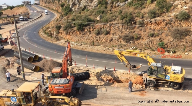 Kazaların yaşandığı kavşakta çalışma