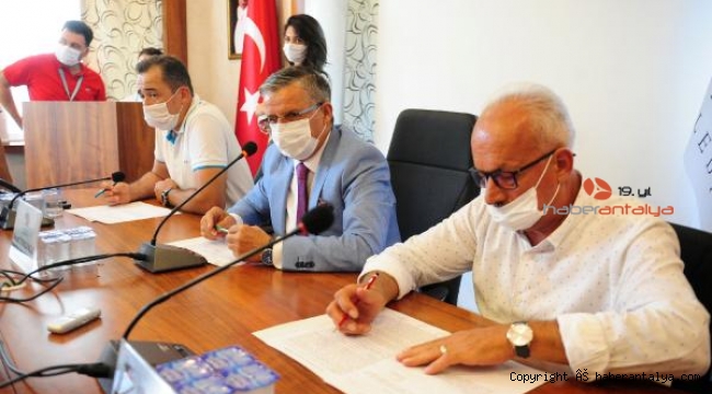 Kemer Belediyesi'nde eylül meclisi