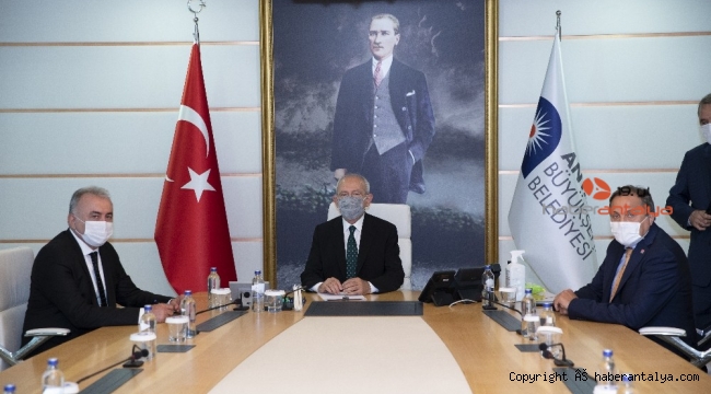 Kılıçdaroğlu Antalya Büyükşehir Belediyesinde