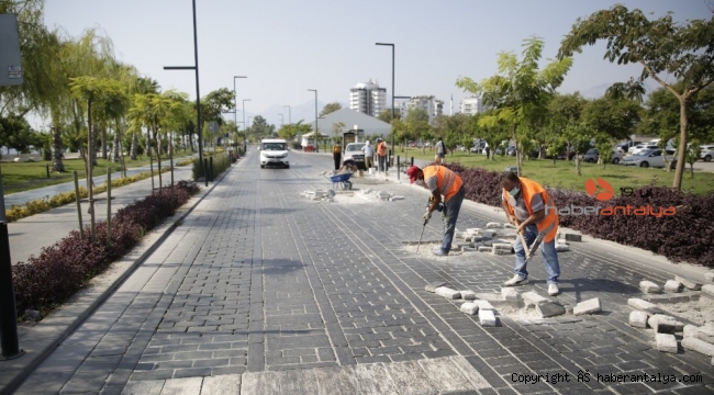 Konyaaltı Sahil Yolu'na yoğun bakım