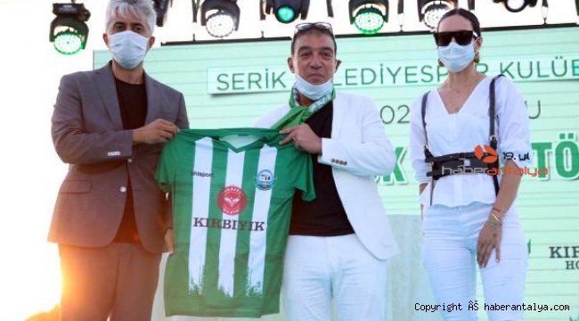 Serik Belediyespor'a göğüs reklamı