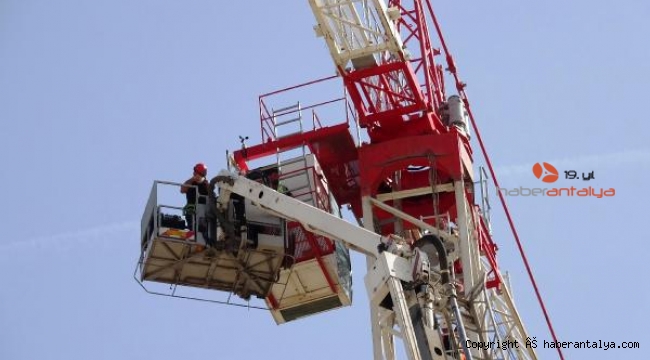 45 metre yüksekte fenalaştı, bakın nasıl kurtarıldı ?