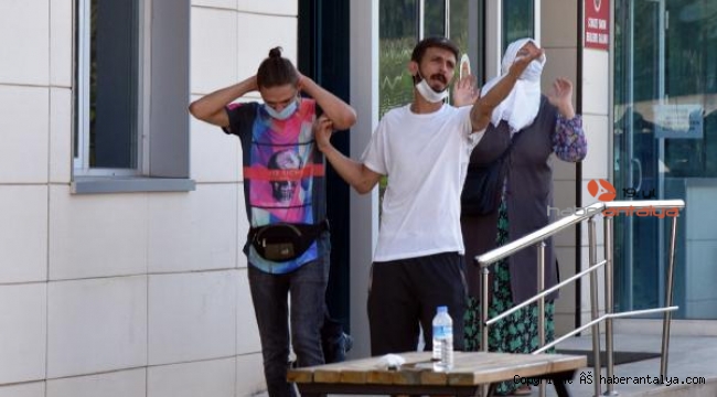 Antalya'da kaza sonrası bıçaklı kavga dehşeti ! 1 ölü, 5 yaralı