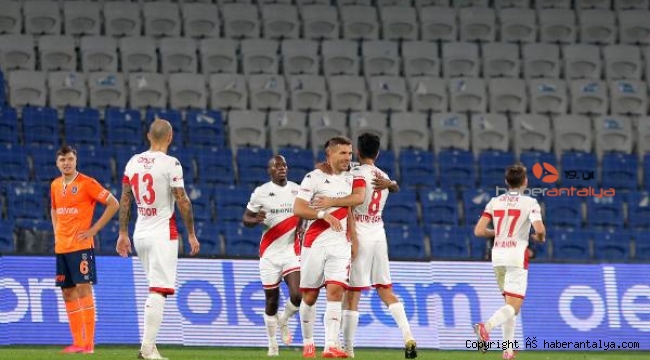 Antalyaspor, Başakşehir maçında 7 ilki yaşadı !