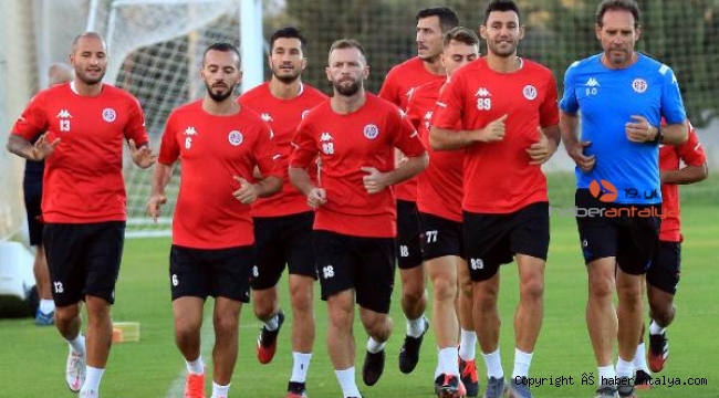 Antalyaspor'da 3 eksik