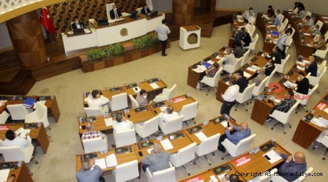 Büyükşehir Meclisi, 8 akaryakıt istasyonu maddesinden 7'sini onayladı