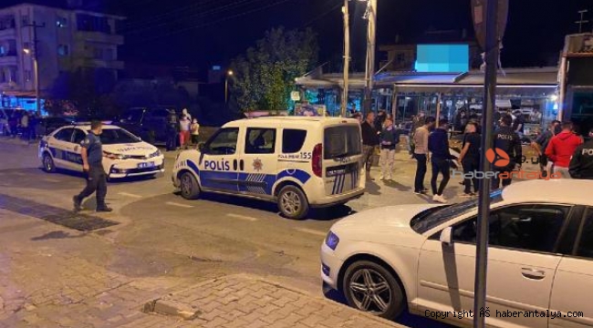 Eğlence mekanına alınmayınca ortalığı yıktı !