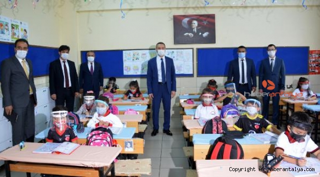 Milli Eğitim Müdürü Er, Korkuteli'de
