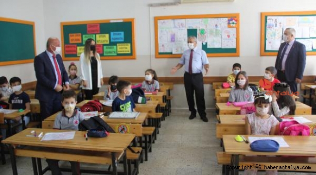 Okullarda koronavirüs denetimi sürüyor
