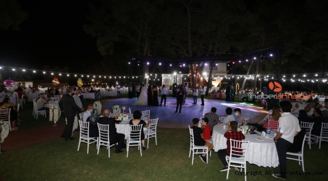 Türkiye'de pandemi nedeniyle 150 bin düğün iptal edildi