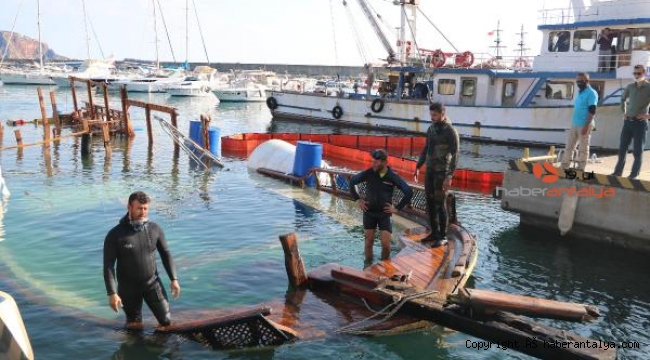 Alanya'da batan tur teknesi sudan çıkarıldı
