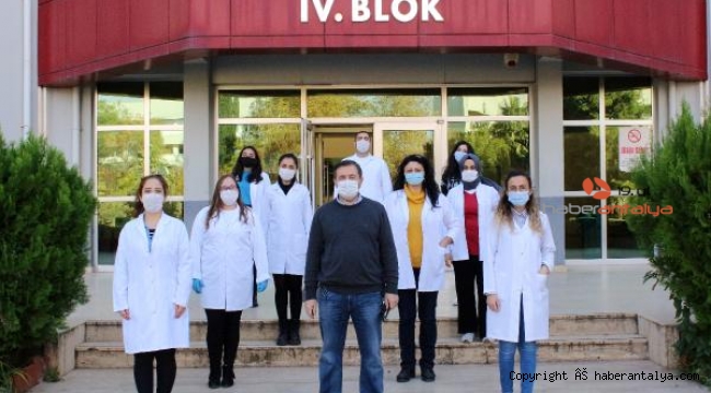 AÜ'de koronavirüse karşı geliştirilen 5 aşı, insanlar üzerinde denenecek !