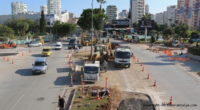 Büyükşehir'den Lara'da kavşak düzenlemesi
