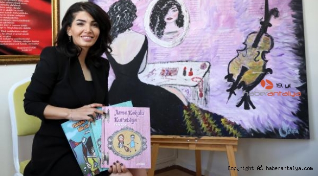 Gazete kuponuyla kitap alan Fatma öğretmen, 3 çocuk kitabı yazdı