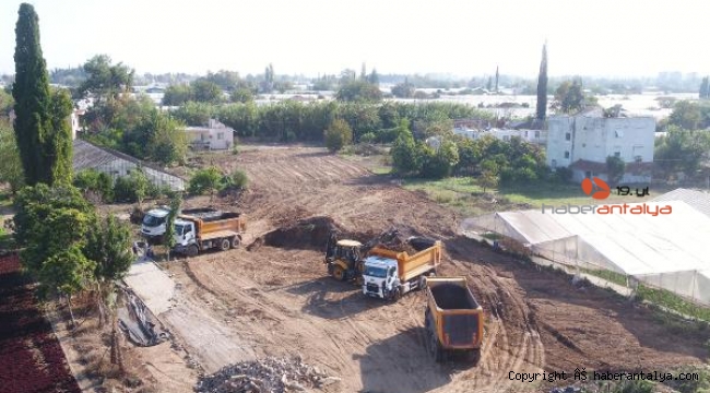 Kırcami'de yol açım çalışmaları devam ediyor