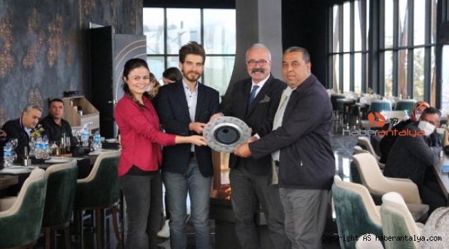 MYO'dan veda yemeği