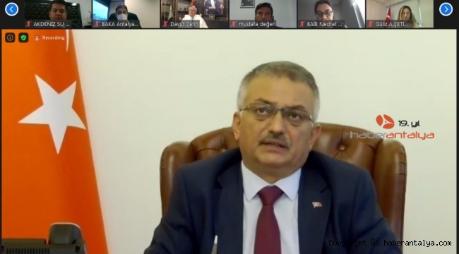 Vali Yazıcı: "Tarımla uğraşan insanlar iyi para kazanmalı"